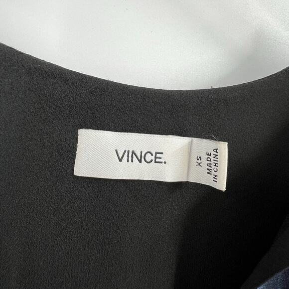 Vince 100% Silk Blue Black Tie Die Layered Shift Dress Split Neckline Size XS - Picture 8 of 9